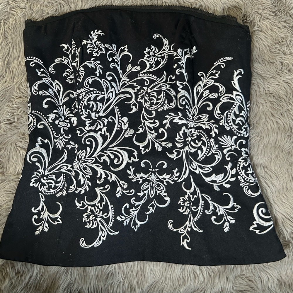 White House | Black market Corset top